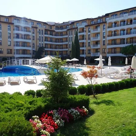 32 Royal Sun Apartment