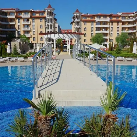 Apartment 32 Royal Sun *
